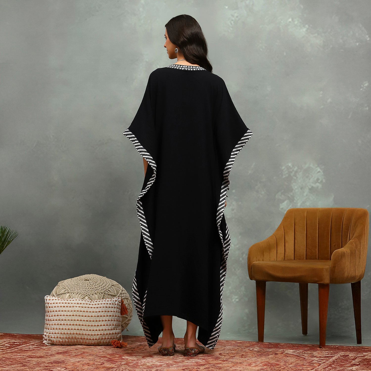 Noir Allure Kaftan