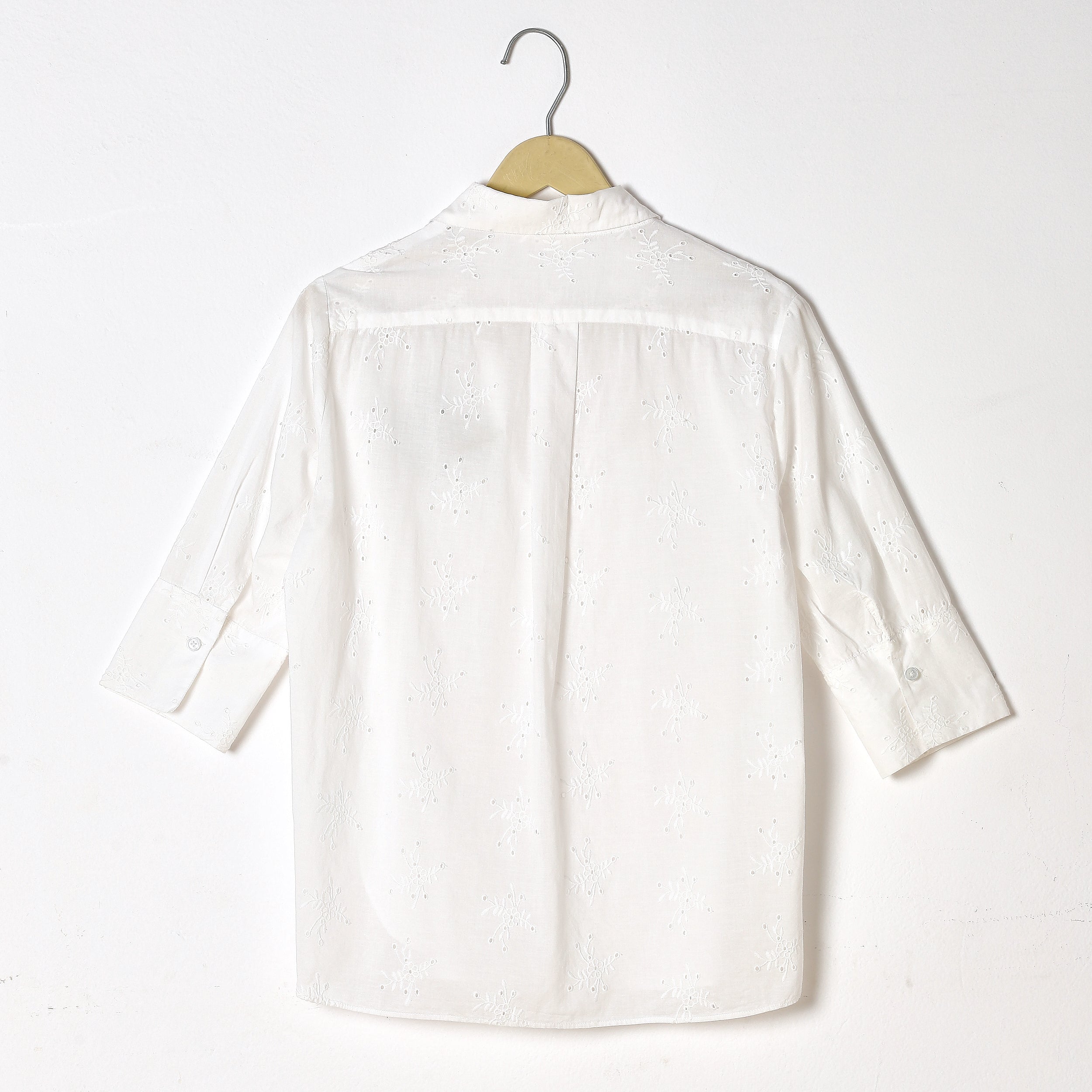 White Schiffli Shirt - Ash And Amber