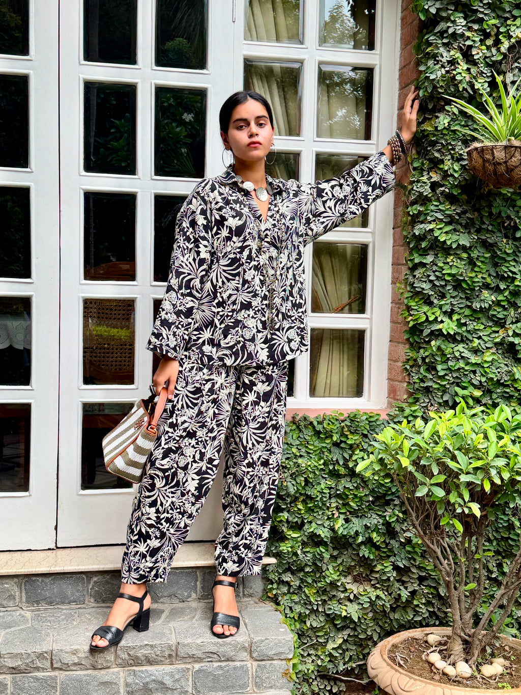 Black and white floral linen co-ord set - front view